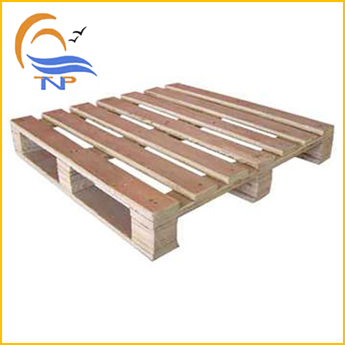 Pallet gỗ tự nhiên